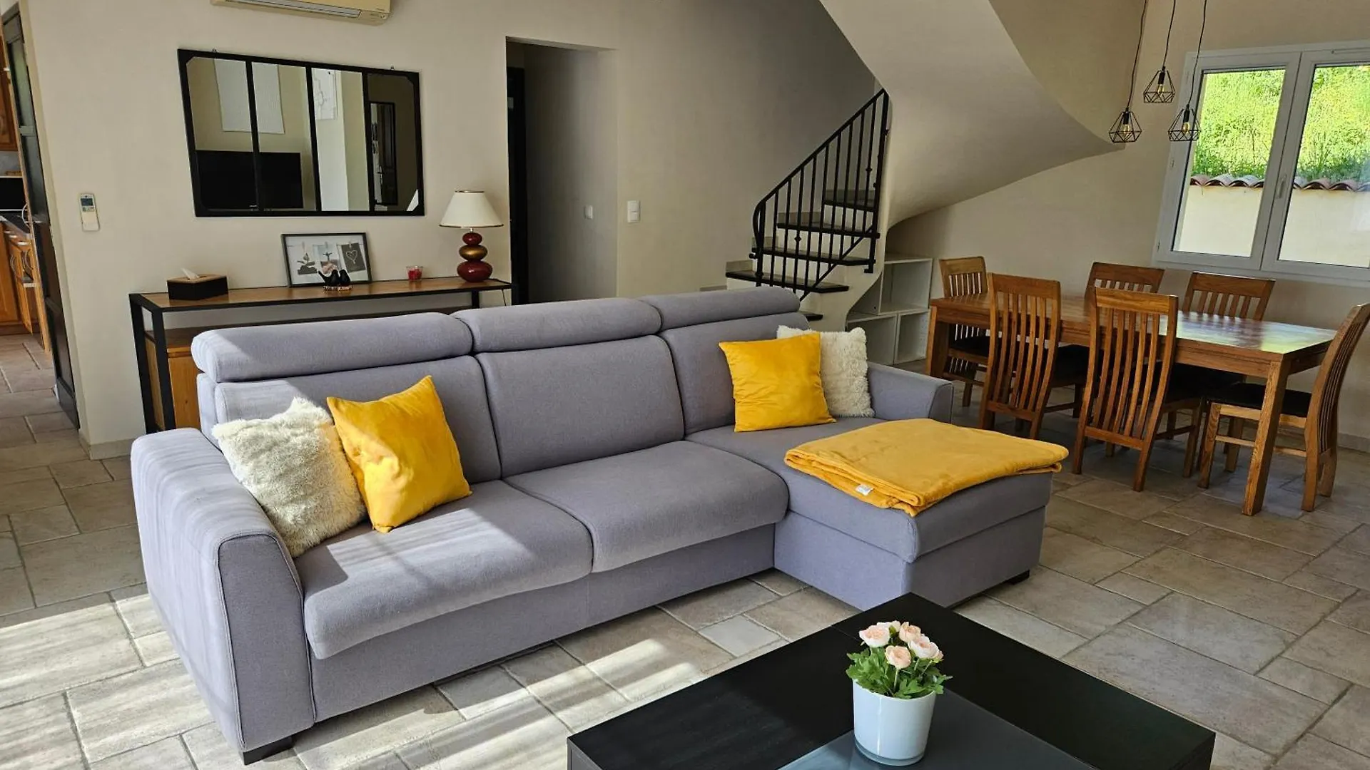 Holiday home Belle Maison Familiale 6 Ou 8 Personnes Avec Piscine Montauroux
